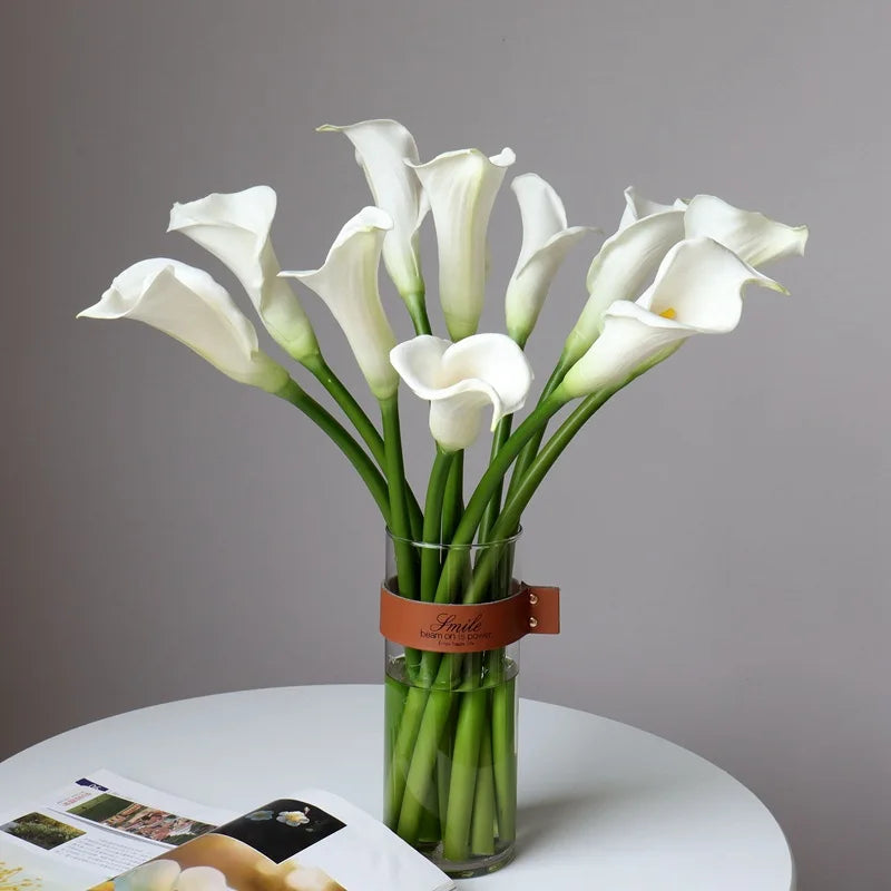 Faux Calla Lily (7 Stems) - Allure Abodes